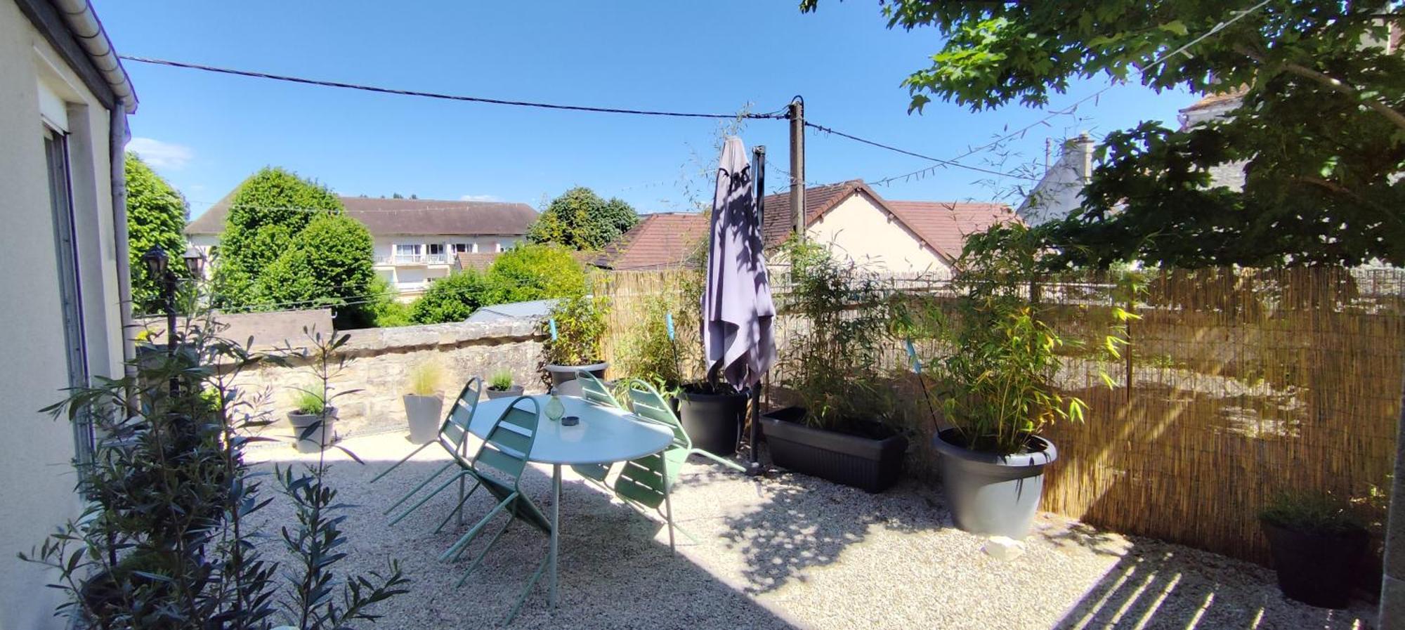 Le Jungle Apartment